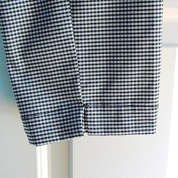 Hue Black and White Check Leggings Size Medium Excellent for Travel Never Worn - Picture 8 of 8
